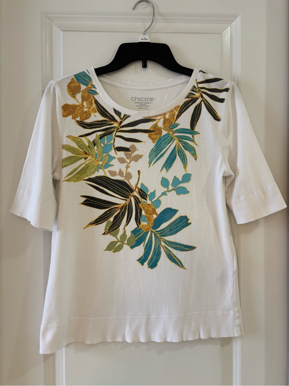 Chico's White Floral Embroidered Short Sleeve Top 00% Cotton Size 0